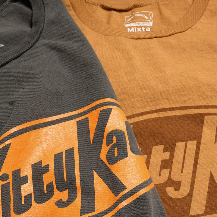 Mixta - CREW NECK PRINT TEE - Kitty Kat - MXT1010007
